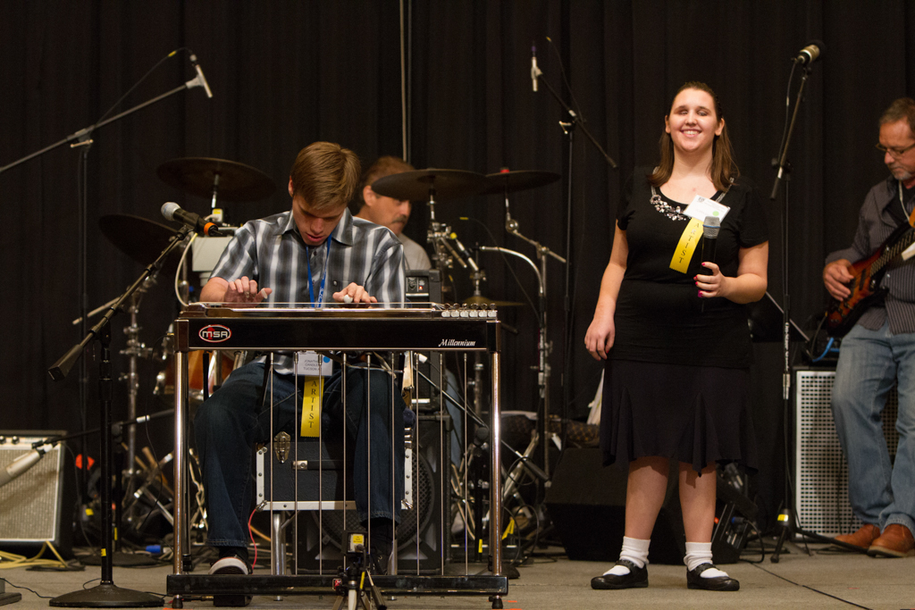 999x657 pixels (559K)